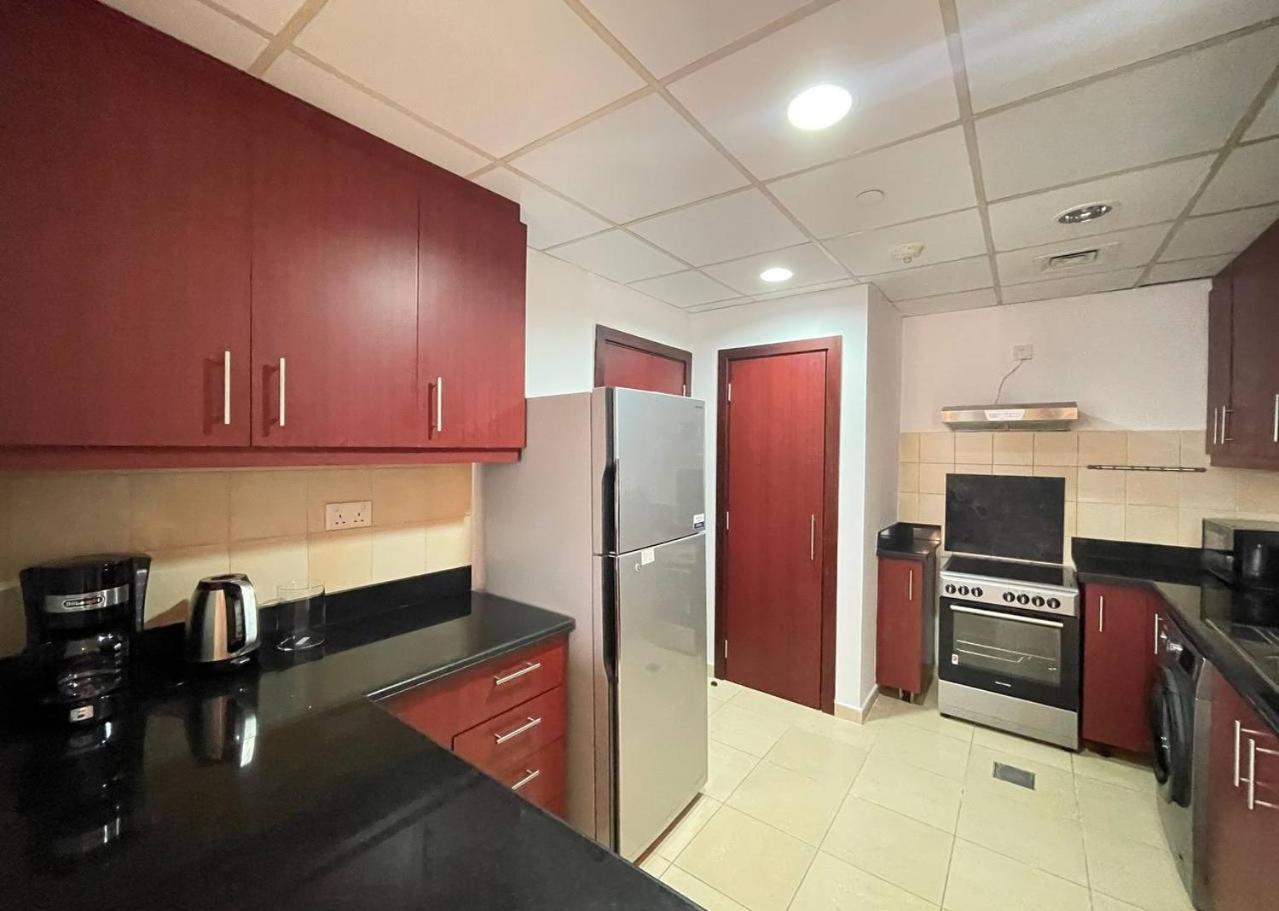 Luxury Jbr Apartments , Beach , Pool , Parking Dubai Exterior foto