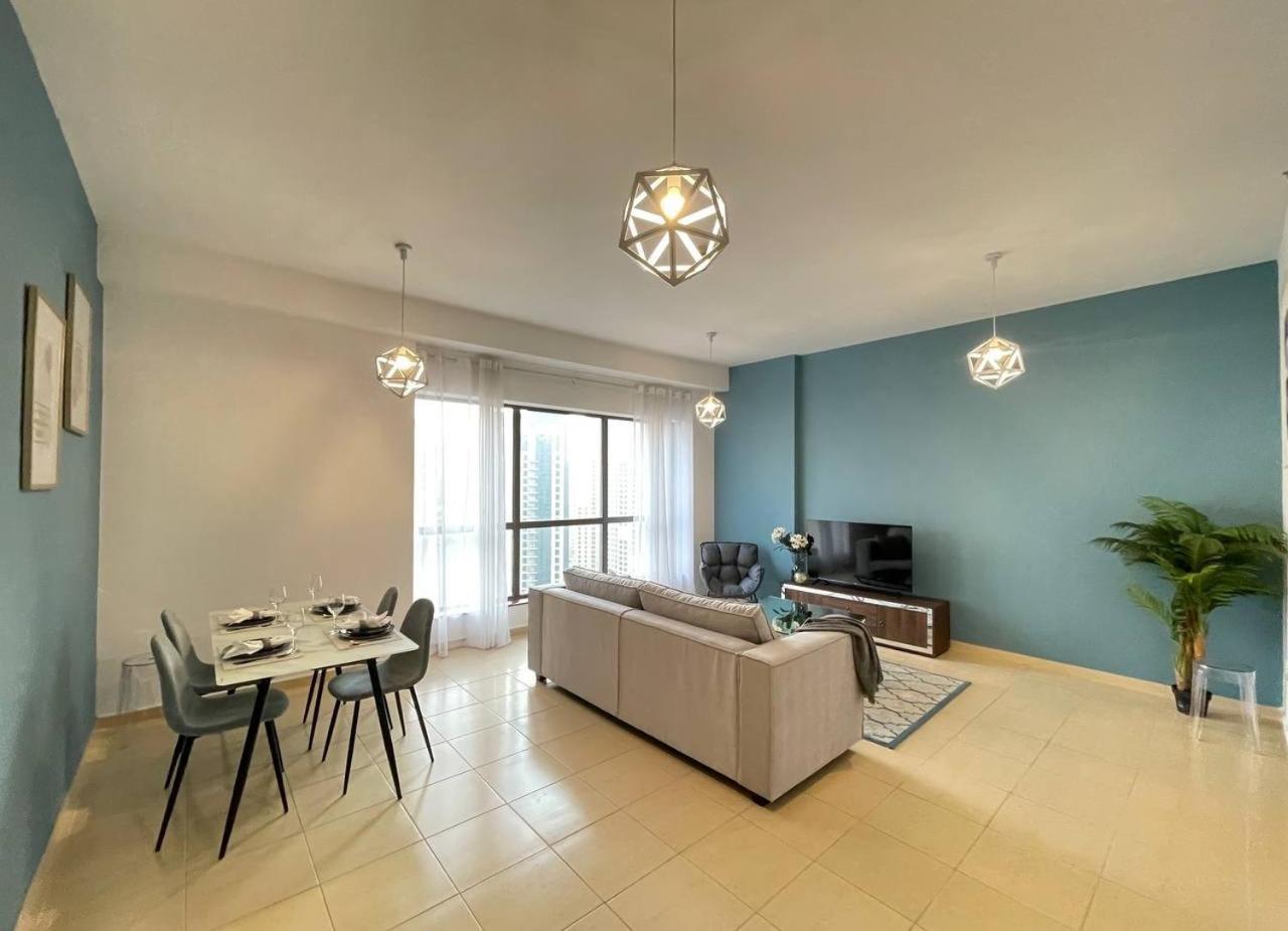 Luxury Jbr Apartments , Beach , Pool , Parking Dubai Exterior foto