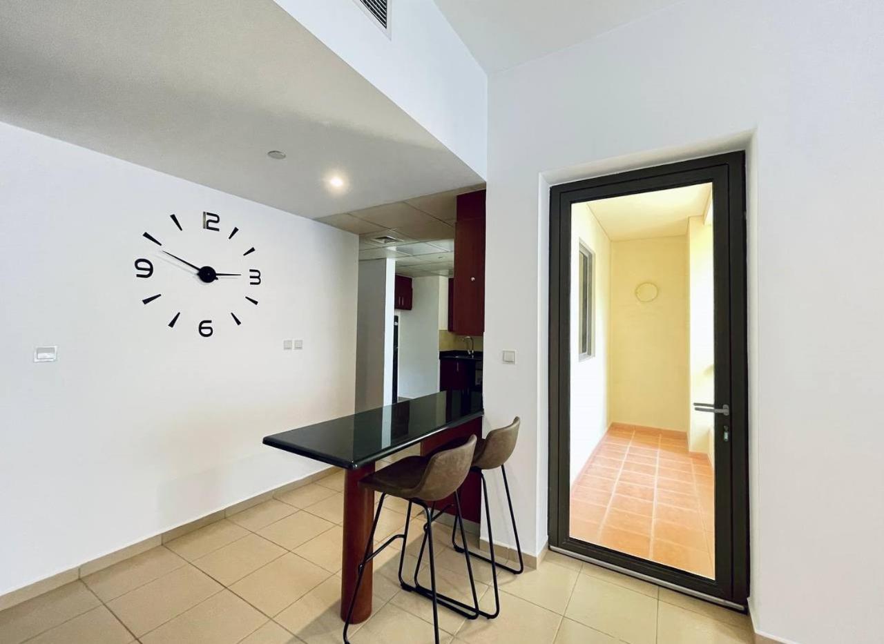 Luxury Jbr Apartments , Beach , Pool , Parking Dubai Exterior foto